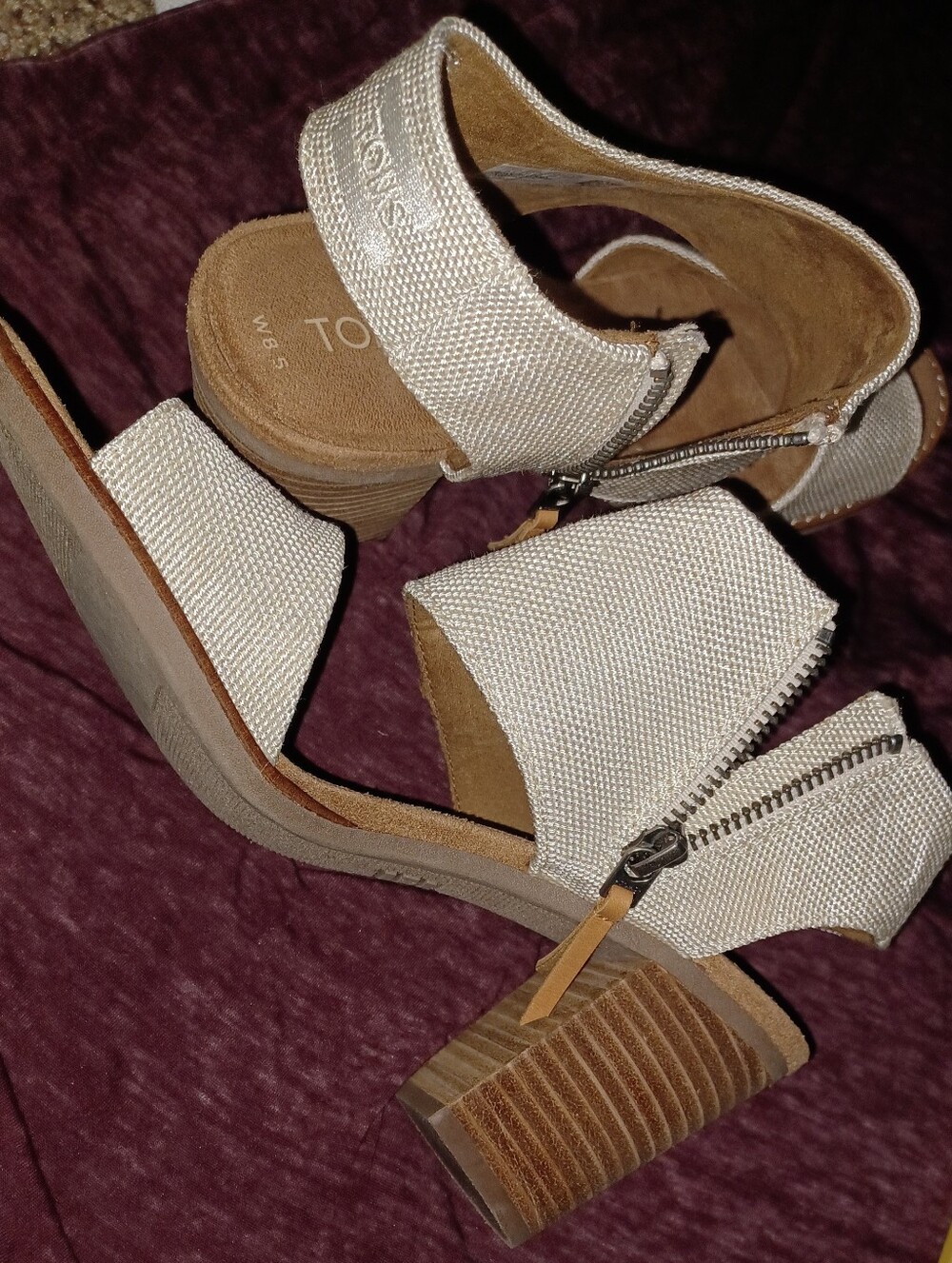 Women’s TOMS 3.5" White Ankle-Strap Chunky heel Sandals - Elegant Summer Style